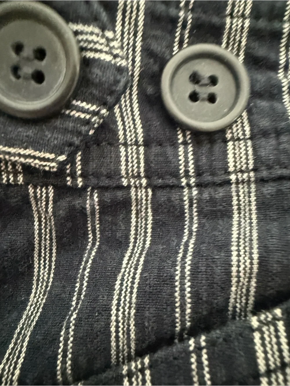Jones New York Sport Dark Navy White Striped Bermuda Shorts Cotton Stretch 12